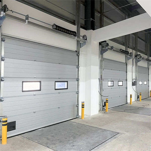 حلول قابلة للتخصيص للأبواب الصناعية القسمية لتلبية احتياجات أي عمل