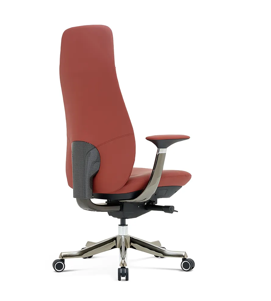 Elegant and Ergonomic: NOEL’s Leather Office Chair