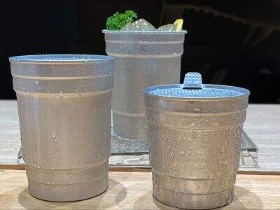 Por Que Copos de Alumínio São uma Escolha Inteligente para Grandes Espaços e Arenas?