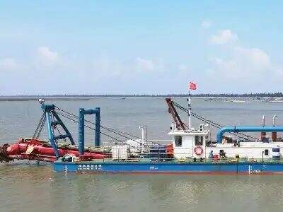 Dredgers in River, Lake, and Harbor Cleaning Projects - Shandong Julong ...