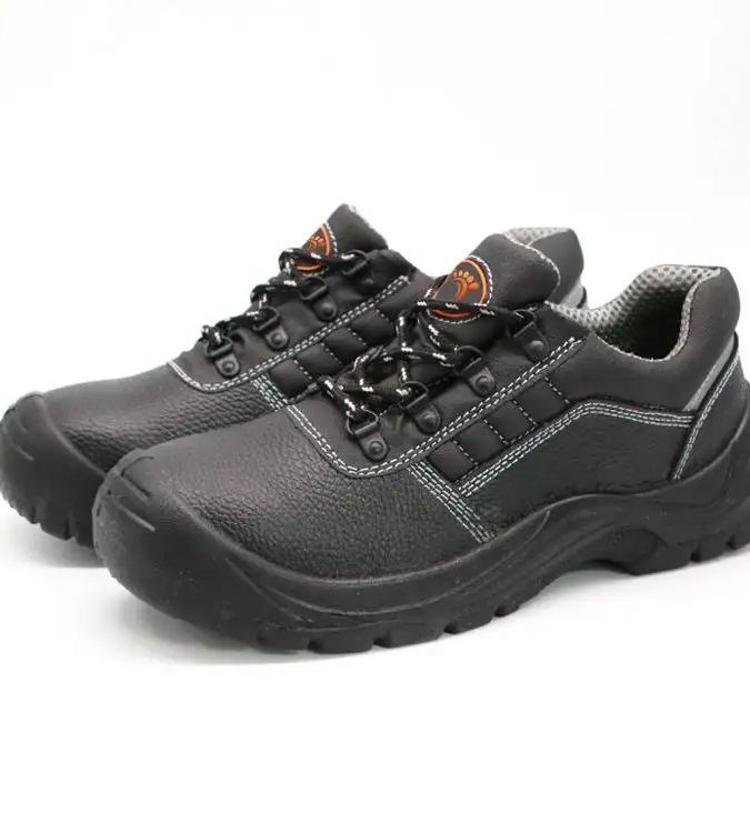 Slip-Resistant ENTE SAFETY Shoes for Industrial Use