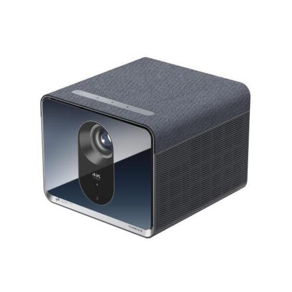 Bring Your Gaming Experience to the Next Level with an HD Projector and Screen