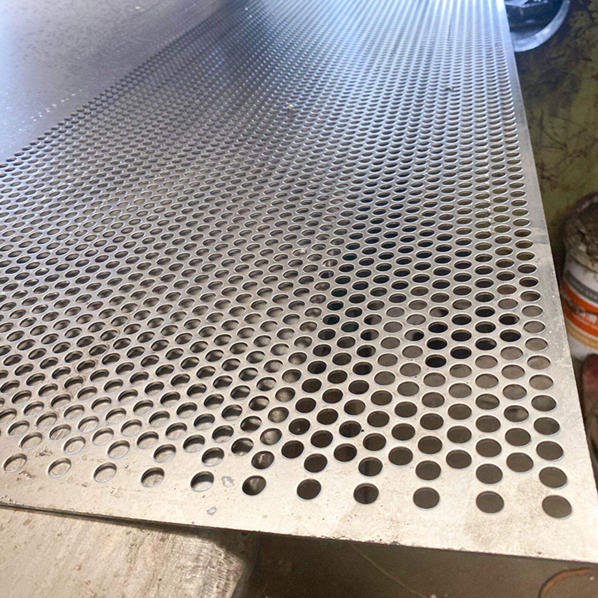 Jiaborui 0.2mm-10mm Thick Stainless Steel Perforated Sheet