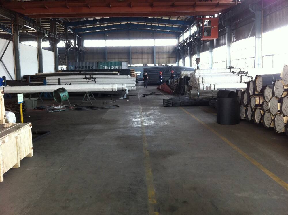 SAE52100  / GCr15 /100Cr6 /SUJ2  BEARING STEEL TUBE factory