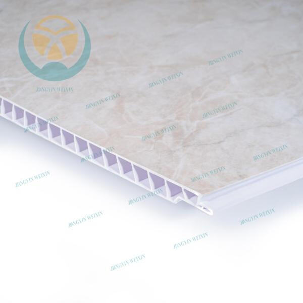 Висококвалитетне PVC таваничке плоче које побољшавају естетички изглед било ког простора