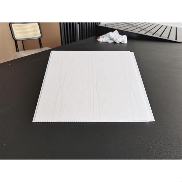 Create a clean and contemporary shower space with versatile 10mm PVC panels.