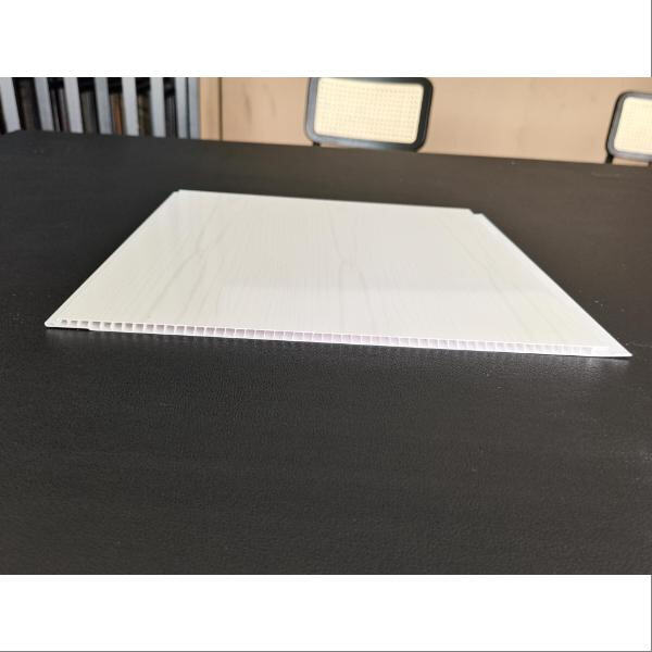 친환경적이며 비용 효율적인 PVC 목재 슬랫 패널