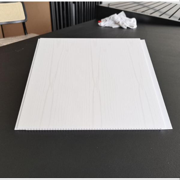 Forhøj dit indre design med vores alsidige og flotte PVC-vægpaneler med marmor-effekt
