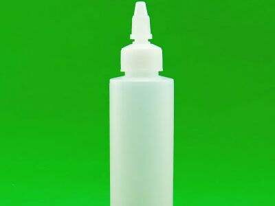 Why Super Glue Bottle Is Suitable for Small Volume Adhesive Packaging