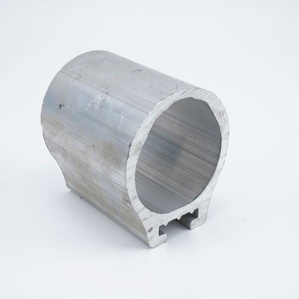 كيف يقلل تشكيل الألمنيوم بالضغط من البصمة الكربونية في إنتاج السيارات