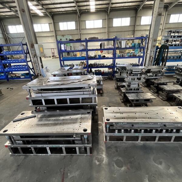 فهم أهمية الدقة في تصنيع قوالب قطع غيار السيارات