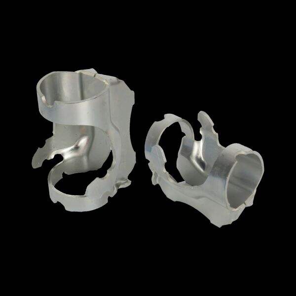 鋼のコストパフォーマンスの良さが、自動車メーカーにとって実用的な選択肢を提供します