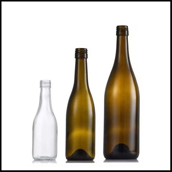 Варианты персонализированных бутылок вина