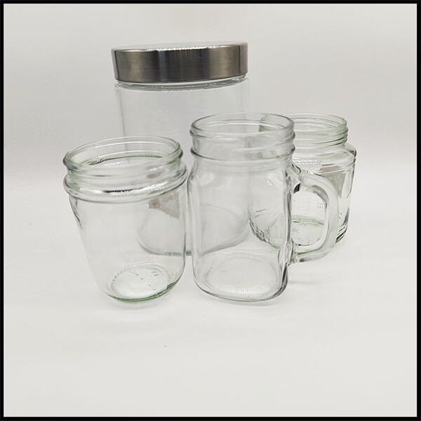 Keep your jams fresh and delicious with air-tight screw top jars