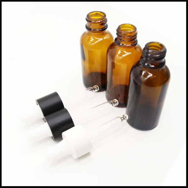 Experience Luxury with Our Sleek and Stylish Cosmetic Oil Bottles