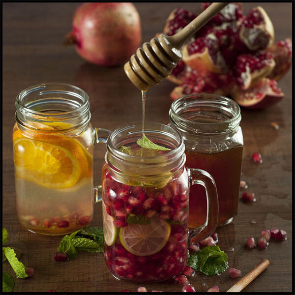Small Honey Jars to Brighten Your Day