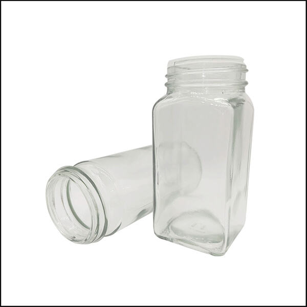 Keep your spices fresh and easily accessible in mason jars