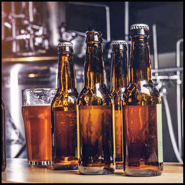 Uniek gestylede bierflessen die zich onderscheiden uit de menigte