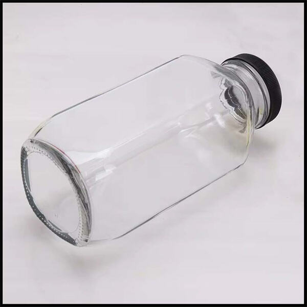 Quench Your Thirst Anywhere, Anytime with the 100 ml Juice Bottle