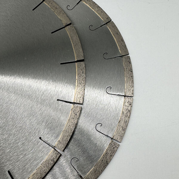 Safety Tips For Using Continuous Diamond Blades