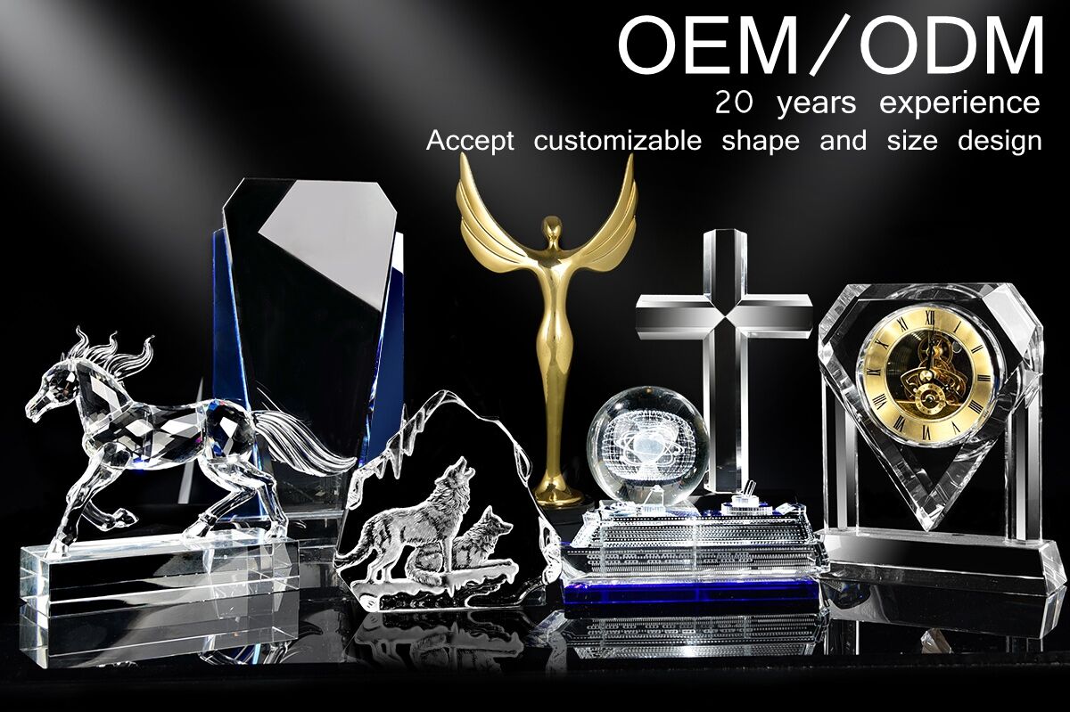 Shining crystal crafts custom business gold plated metal trophy award resin awards for sports with gift box factory