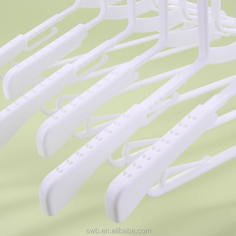 Multifunctional PP Coat Hanger Plastic Clothes Hanger Home Storage Racks Foldable Plastic Coat Hanger manufacture