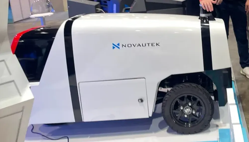 Food Service Robots