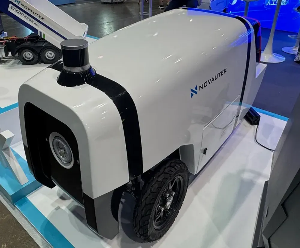 Service Robotic