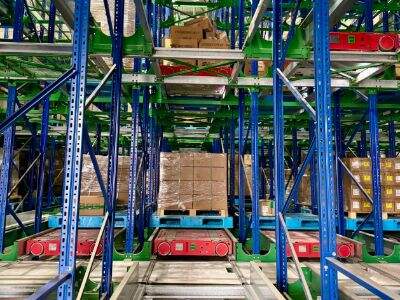 10 Faedah Utama Menggunakan Sistem Pallet Shuttle di Gudang