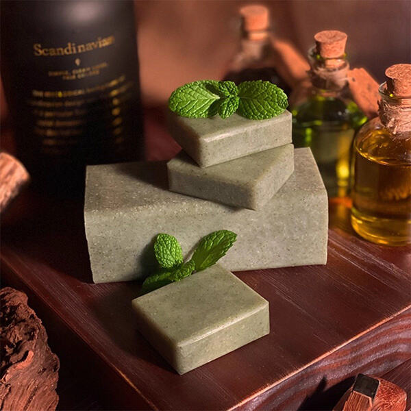 DIY Custom Hand Soap vs. Professionally Customized Hand Soap: Which is Safer and Higher Quality?