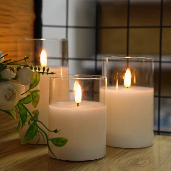 Enhance Your Du00e9cor with the Flicker of a Flameless Candle