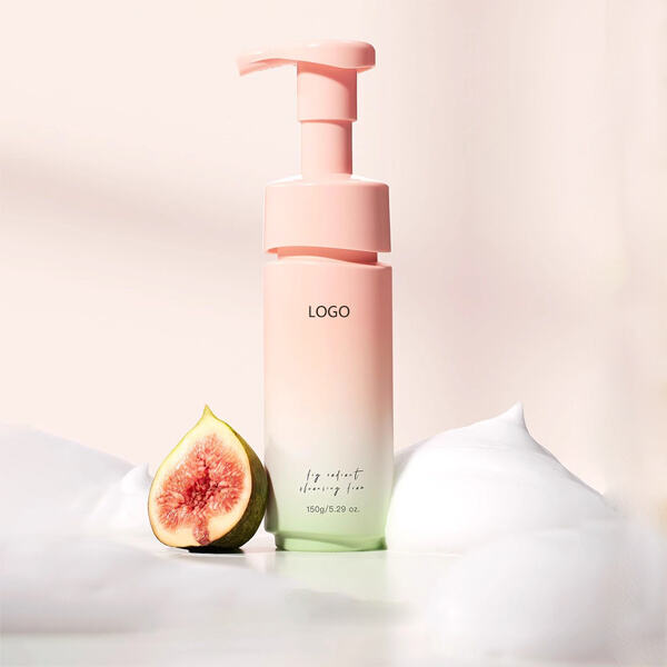 Achieve a glowing complexion with our nourishing clean face wash