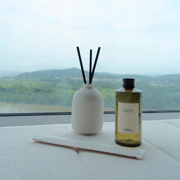 Éljen a lakótér átalakításával stílusos szobaparfümökkel