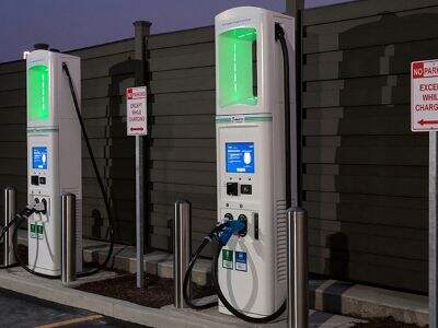 Top EV Station Manufacturers: Choosing the Best Commercial Charging Solutions