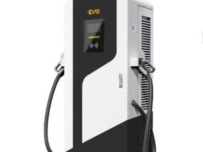 Por que um sistema integrado de energia solar residencial com armazenamento e carregamento reduz os custos de instalação