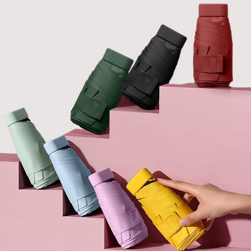 Bleib stylisch und trocken mit unseren trendigen Schirm-Designs.