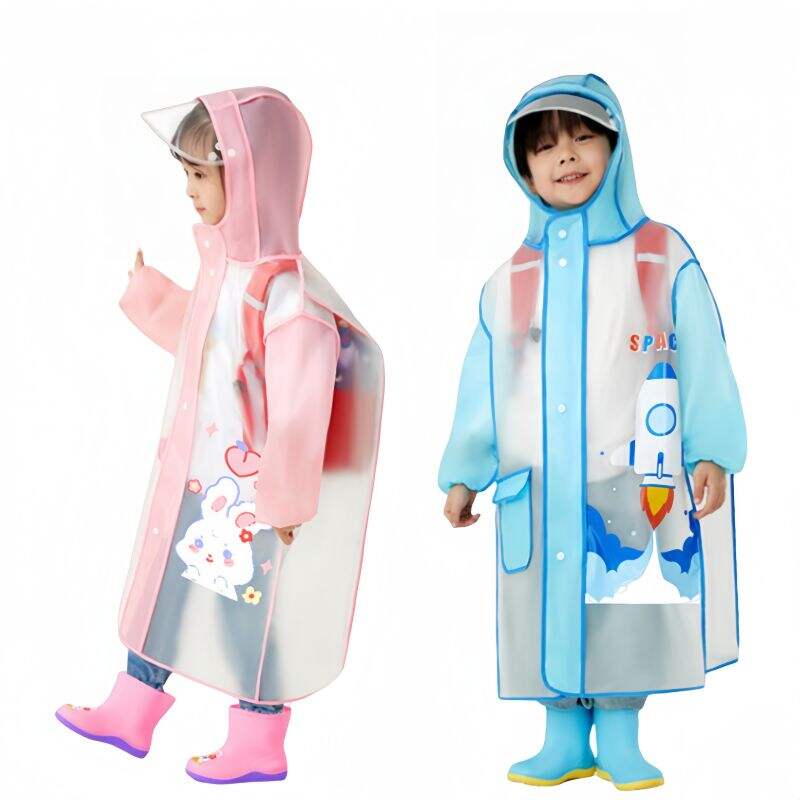 The Versatility of a Raincoat Sui