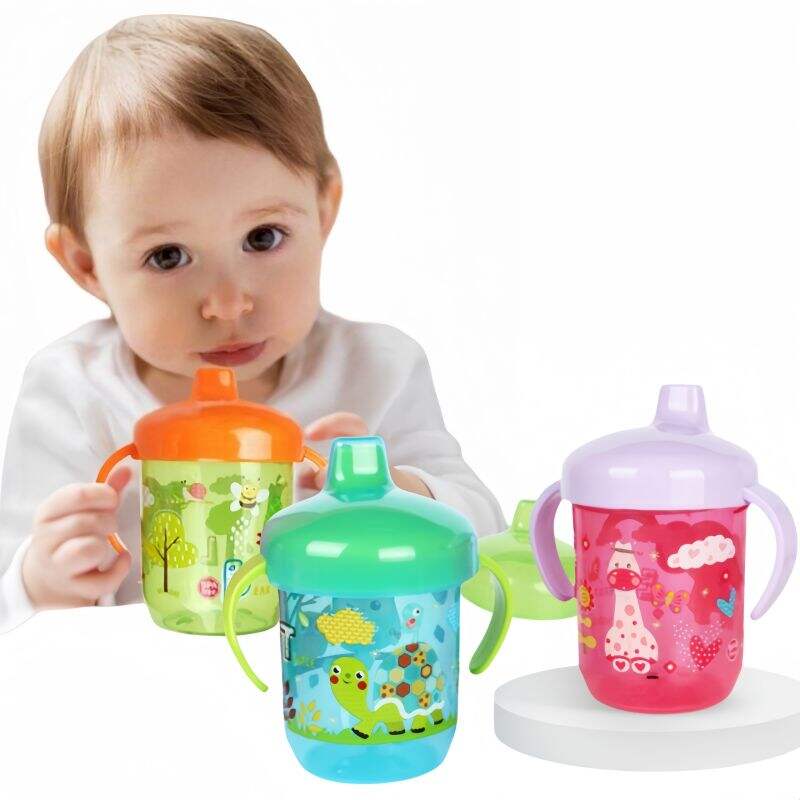 Warum Sie eine Wasserflasche mit Strohhalm benötigen