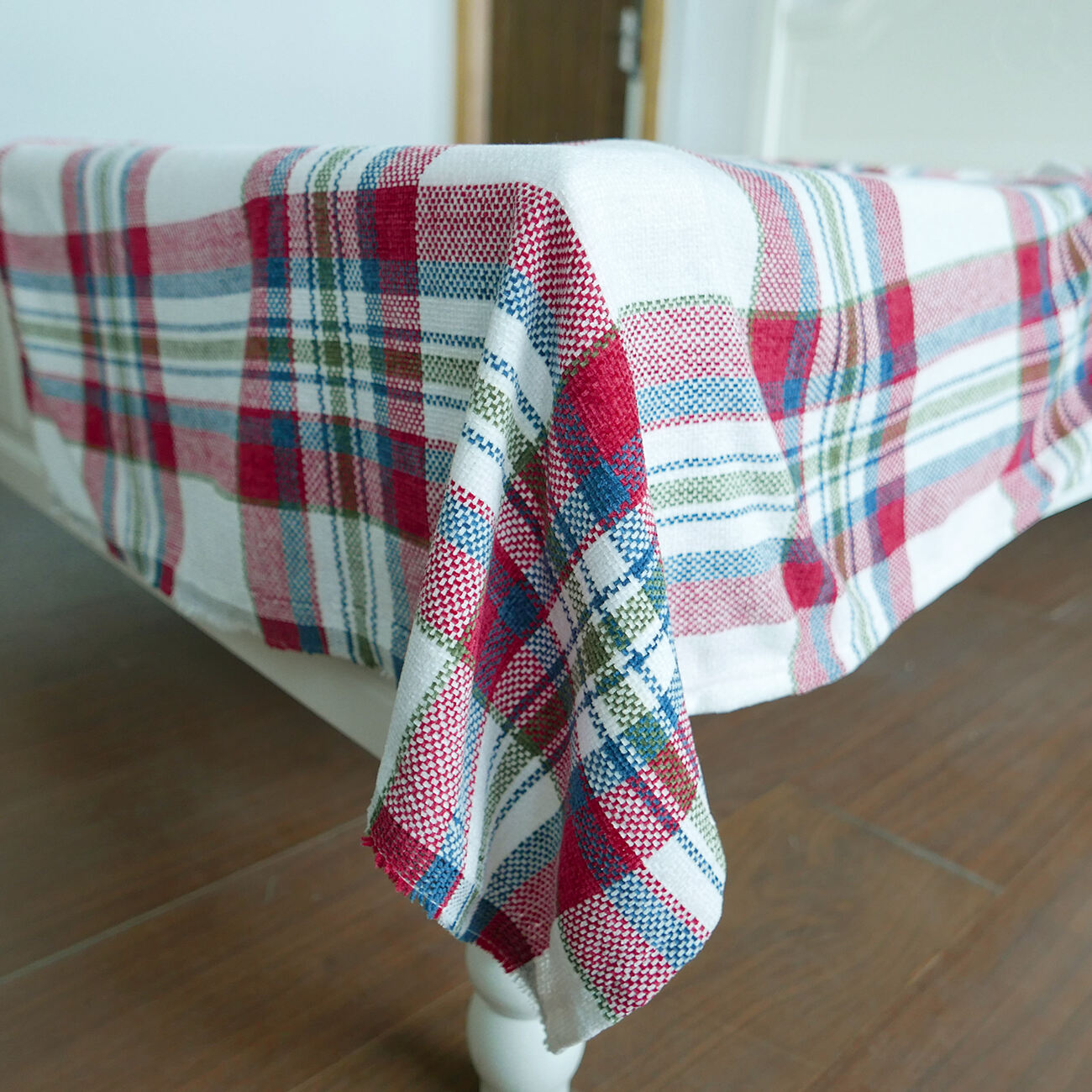 Chenille plaid blanket, air-conditioned blanket, lunch blanket details