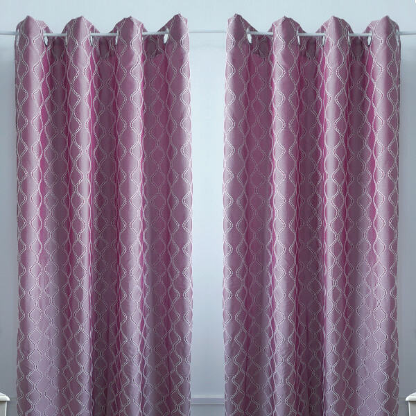 Use of Aesthetic Curtains: