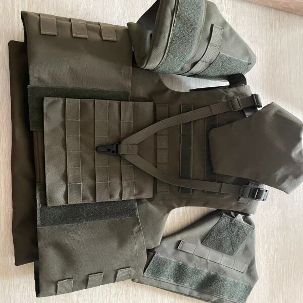 Experience comfort and utility with a high-quality military ves
