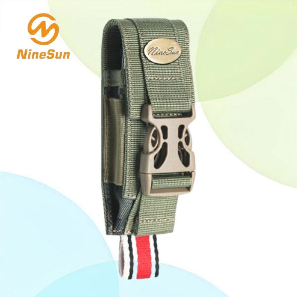 맞춤형 sheath로 도구를 안전하게 보관하세요