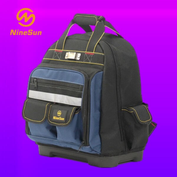 Easy to carry and comfortable to wear all day long