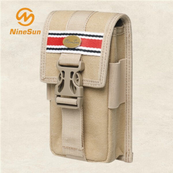 Protect your tools with this rugged pouch that will keep them safe and secure.