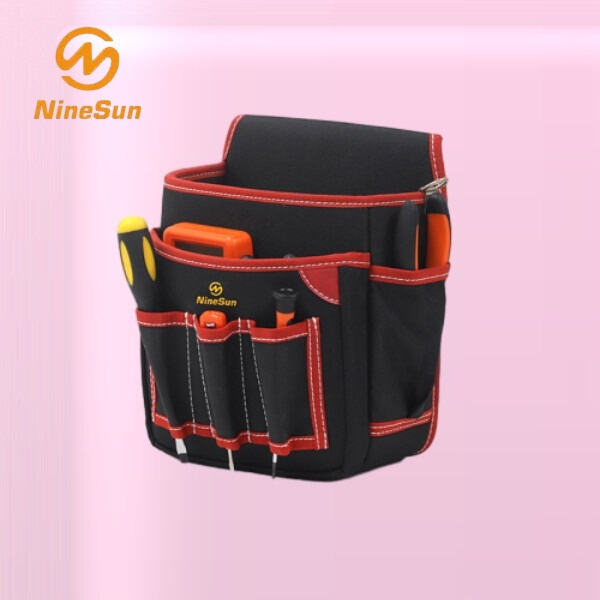 Streamline your workday with an electrician belt pouch.
