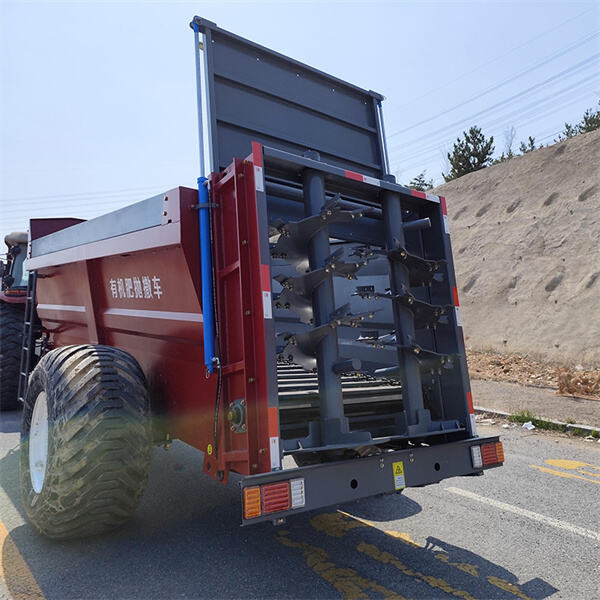 Choosing the right farm fertilizer spreader for your operation
