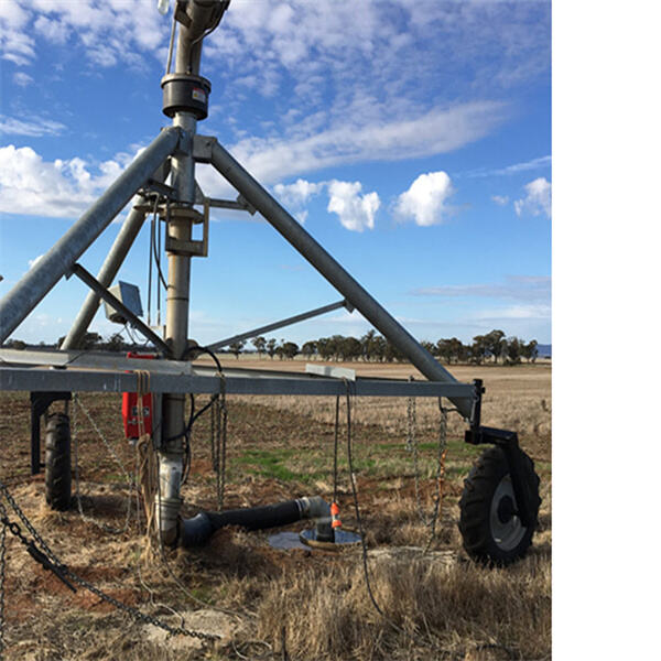 Utilizing circular irrigation for complete field coverage