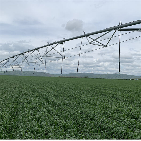 Revolutionizing agriculture with solar energy and center pivot irrigation systems