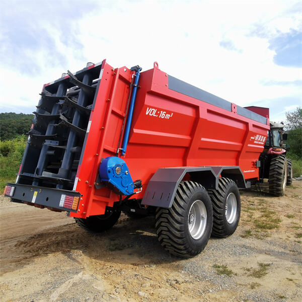 Increasing crop yields with a large manure spreader