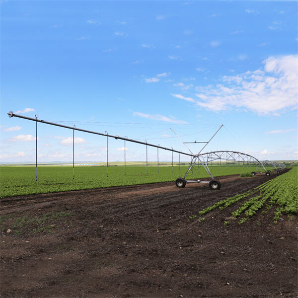 Increasing Crop Yield with Pivot Irrigation Technology